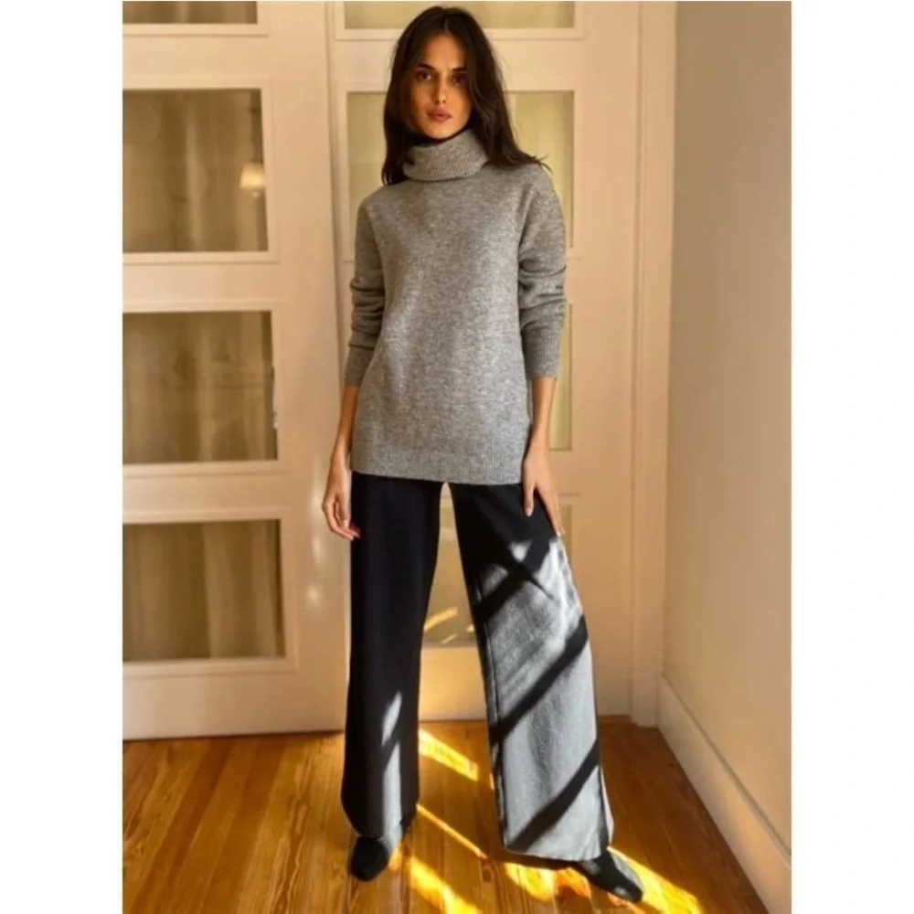 The Group By Babaton | Plutarch Turtleneck Sweater Olive Green Size XXS Aritzia - Picture 9 of 11